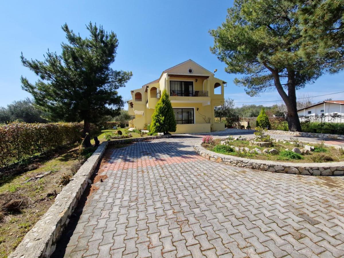 Alexandra Studio 10 Λευκίμμη Εξωτερικό φωτογραφία